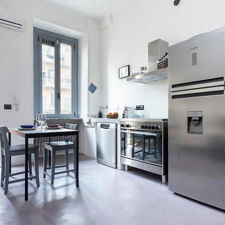 Stylish Industrial Flat Apartment Milan Exterior photo